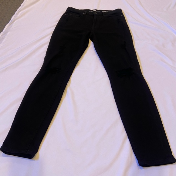 7 For All Mankind 27 Ankle Gwenevere Black distressed Women's Jeans Size 27 - Picture 9 of 14
